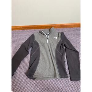 The North Face Girls Grey Pullover Medium